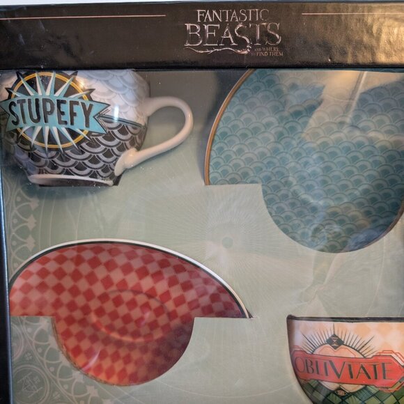 NIB Harry Potter Fantastic Beasts Tea Cup Set - Picture 6 of 6